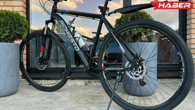 Rüyada bisiklet sürmenin psikolojik anlamlarını keşfedin. Hayatın dengesini, bağımsızlık ve