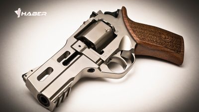 Rüyada silah görmek, kişisel güç ve yetki sembollerini, öfke ile