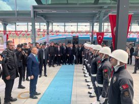 Ankara-Yozgat-Sivas Yüksek Hızlı Tren (YHT) hizmete girdi.