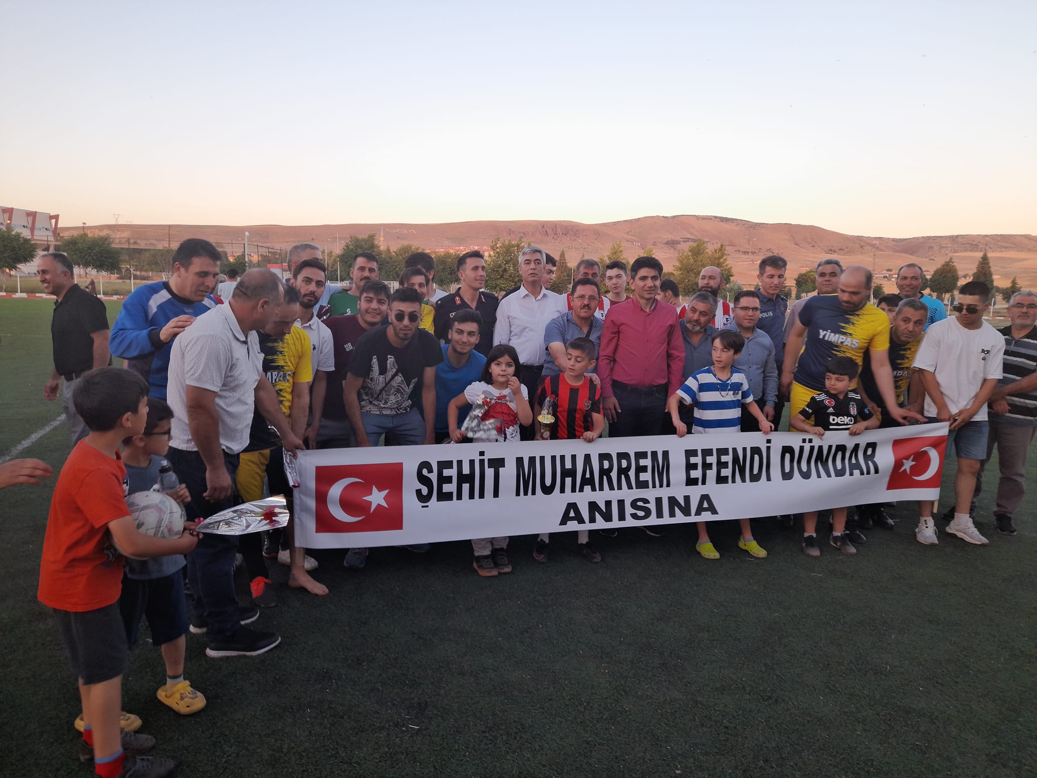 Şehit Jandarma Uzman Çavuş Muharrem Efendi Dündar’ın Anısına Futbol Turnuvası düzenlendi