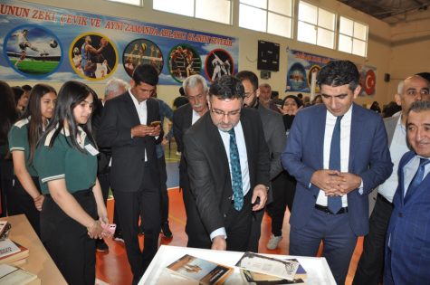 Yerköy’de 4006 TÜBİTAK Bilim Fuarı açıldı