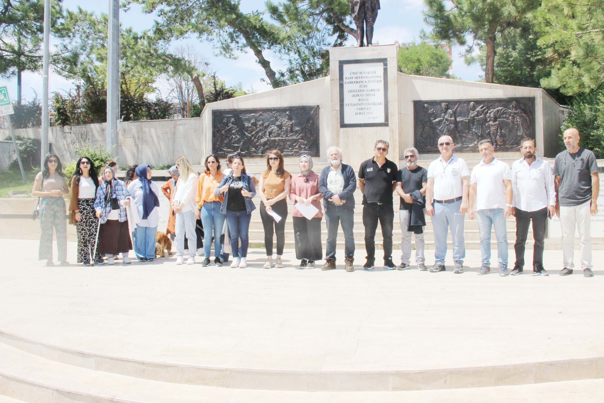 Yozgat Cumhuriyet Meydanı, sahipsiz