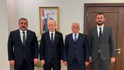 Çiçekdağı Belediye Başkanı Hasan Hakanoğlu, Köseli Belediye Başkanı Mustafa Duran