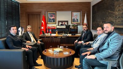 Çiçekdağı Belediye Başkanı Hasan Hakanoğlu, Kırşehir Vali Yardımcısı İsmail Çetinkaya