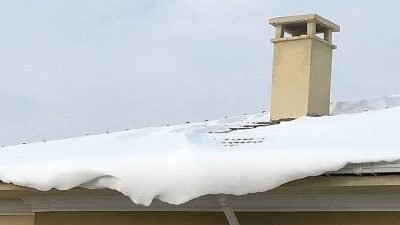 Yoğun kar yağışının ardından Yozgat Valiliği, vatandaşları çatılarda biriken kar