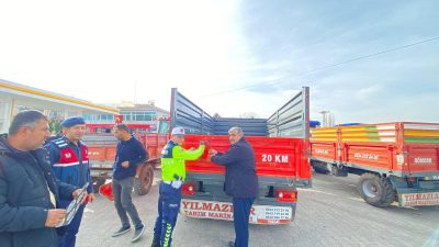Yozgat İl Jandarma Komutanlığı, Topçu Köyü’nde traktör sürücülerine yönelik önemli