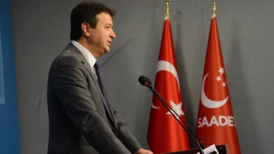 Mahmut Arıkan, Türkiye siyasetinde önemli bir isim olarak dikkat çeken,