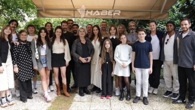 Şakir Paşa Ailesi: Mucizeler ve Skandallar, Türk televizyonlarının yakında izleyiciyle