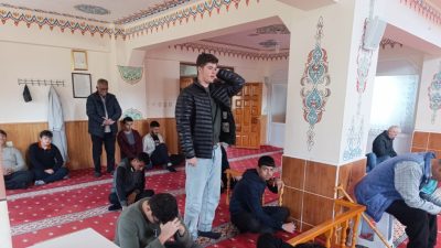 Yerköy Hüseyin Erbaş Anadolu İmam Hatip Lisesi, öğrencilerinin dini eğitimlerini
