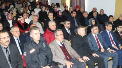 Yerköy Kaymakamı Muharrem Coşgun, 24 Kasım Öğretmenler Günü kapsamında düzenlenen