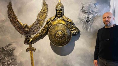 Yozgat’ın Sorgun ilçesinde bulunan Türk Telekom Anadolu Lisesi’ndeki koridorlarda tarihe