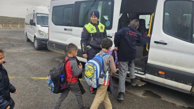 Yozgat Merkez’de ilk ve orta öğretim okullarına öğrenci taşıyan servis