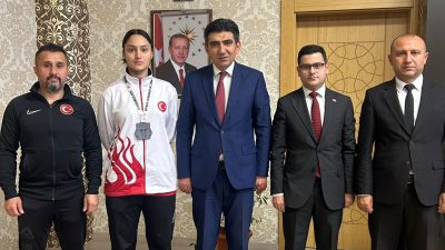 Romanya’da düzenlenen Balkan Taekwondo Şampiyonası’nda 2. olarak “Gümüş Madalya” kazanan