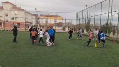 Yerköy Volkan Spor U14 futbol takımı, şampiyonluk hedefiyle çalışmalarına hız