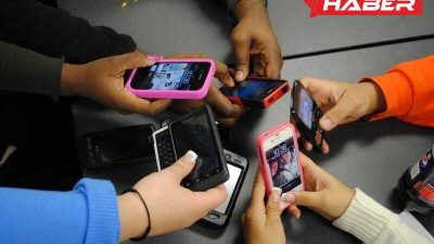 Telefon rehberinizde arkadaşlarınızı kaydederken özel ve yaratıcı isimler seçmek, ilişkinizin