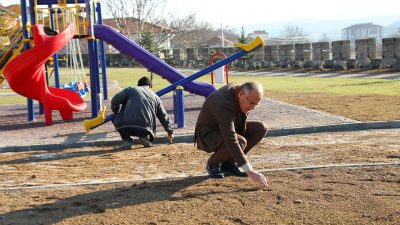 Çekerek Belediyesi tarafından Yeniyol Mahallesi’nde yapımı devam eden Yeni Park