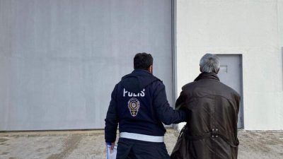 Sarıkaya İlçe Emniyet Müdürlüğü ekipleri, aranan şahısların yakalanmasına yönelik gerçekleştirdiği