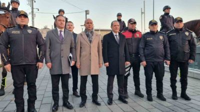 İstanbul İl Emniyet Müdürü Selami Yıldız, yeni yıl öncesi Taksim