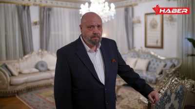 Kızılcık Şerbeti dizisi, güçlü hikayesi ve çarpıcı karakterleriyle dikkat çekiyor.