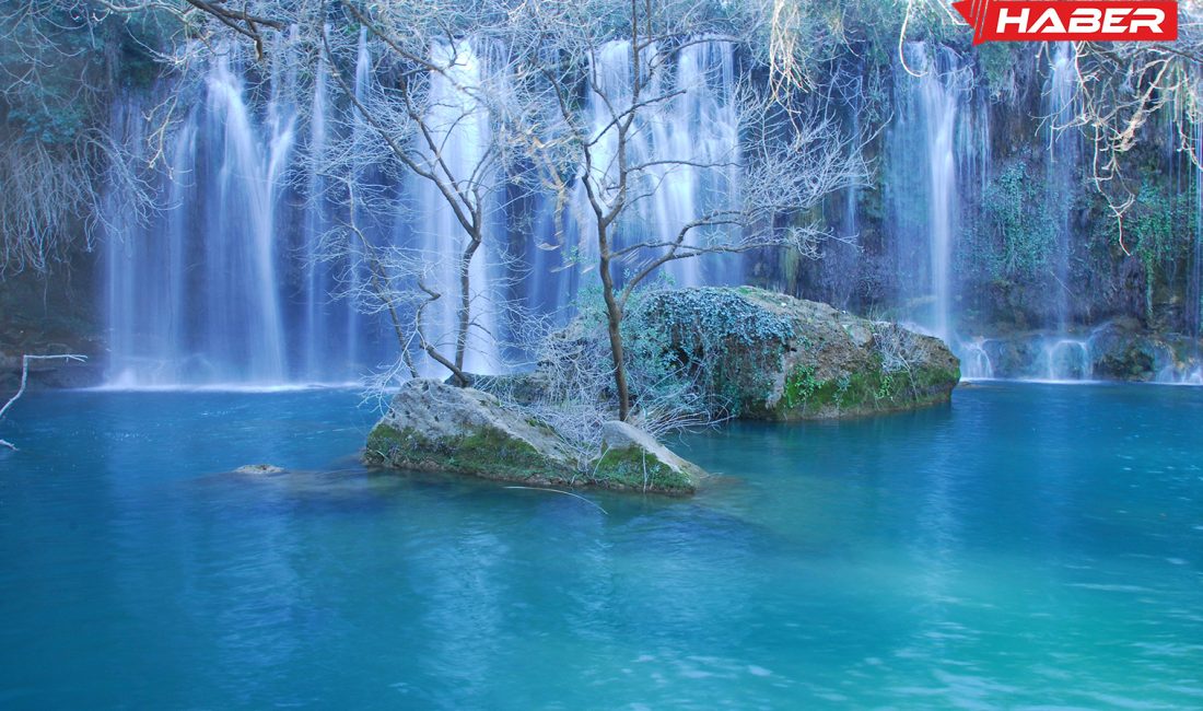 Antalya’nın doğal güzelliklerinden biri olan Kurşunlu Şelalesi Tabiat Parkı, doğaseverler