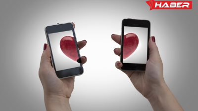 Sevgilinizi telefon rehberinize kaydederken, ilişkinizin derinliğini ve duygusal bağınızı yansıtan