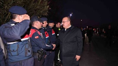 Aydın Valisi Yakup Canbolat, Efeler ilçesinde Serçeköy Yol Kontrol Noktasını