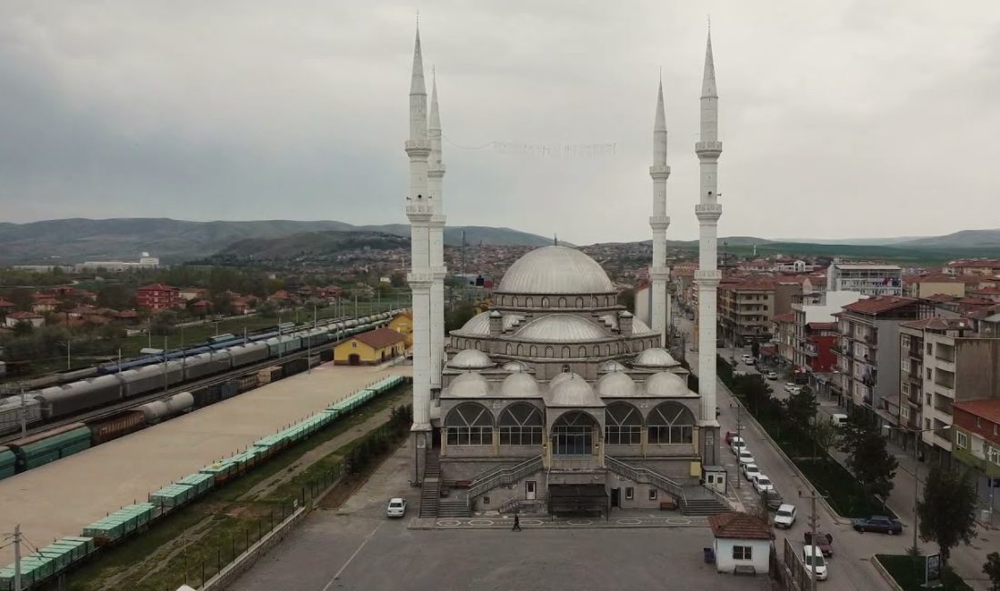 Yerköy İlçe Müftülüğü tarafından her hafta cuma günü sabah namazı