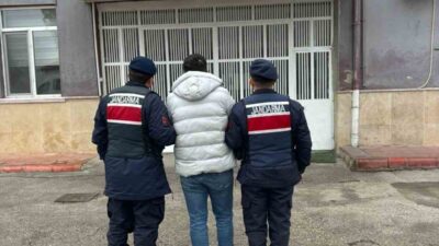 Afyonkarahisar'da hırsızlık suçundan 4 yıl 2 ay hapis cezasıyla aranan
