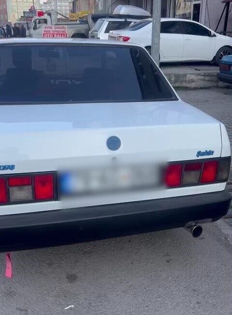 Karabük'te abart egzoz kullanan araçlar trafikten men edildi. Karabük Emniyet