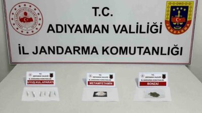 Adıyaman'da İl Jandarma Komutanlığı operasyonunda 20 kişi uyuşturucu suçundan yakalandı.