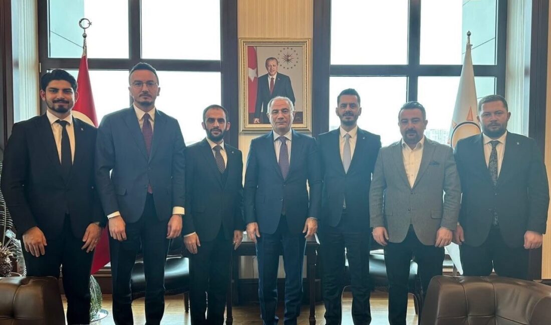 AK Parti Bursa Gençlik Kolları Başkanı belli oldu AK Parti, Bursa Gençlik
