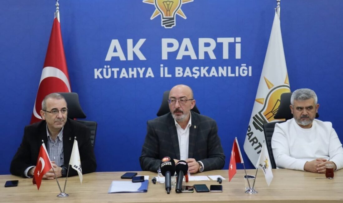 AK Parti Kütahya İl Başkanı Mustafa Önsay 937 günlük görev süresini değerlendirildi AK Parti Kütahya İl