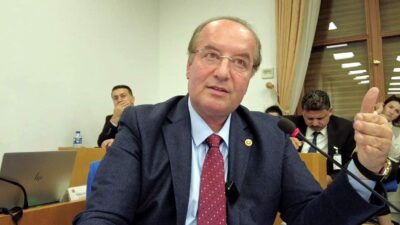 CHP'li Cevdet Akay, Ovacık Devlet Hastanesi ihalesinin tamamlandığını ve yakın
