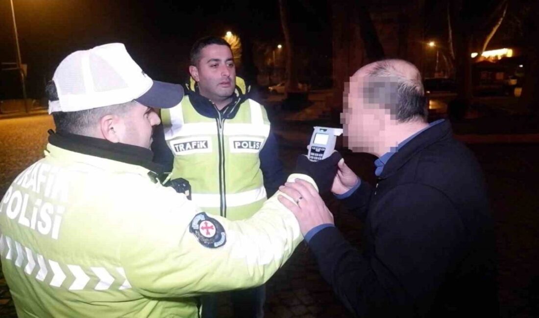Alkollü sürücü polise zor anlar yaşattı Edirne’de denetim noktasında durdurulan