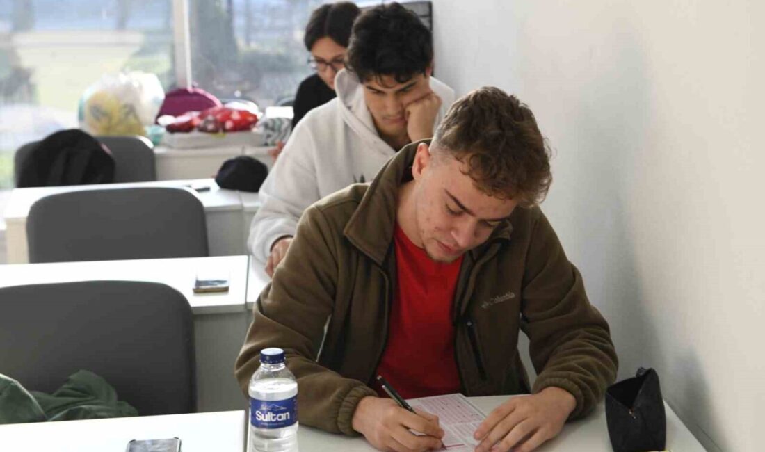 Altıeylül Belediyesi, gençlerin geleceğine
