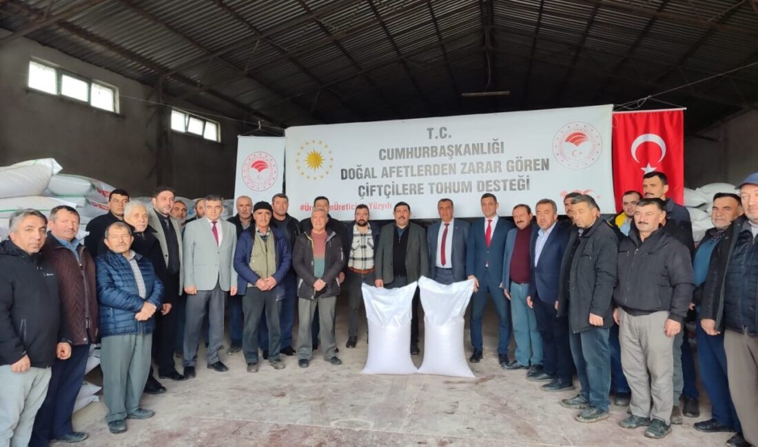 Kütahya'nın Altıntaş ilçesinde, kuraklıktan zarar gören 71 çiftçiye bin 500