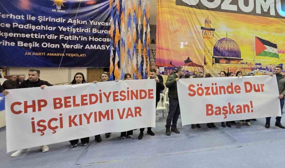 CHP'li Amasya Belediyesi'nin işten çıkardığı işçiler, AK Parti İl Kongresi'nde