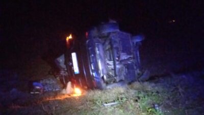 Amasya'nın Gümüşhacıköy ilçesinde otomobilin şarampole devrilmesi sonucu 2 kişi hayatını