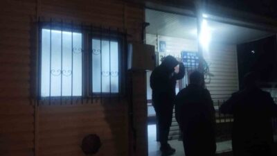 Ankara’nın Keçiören ilçesinde bir kişi, otobüs hareket noktasında tartıştığı EGO