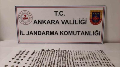 Ankara'da jandarma operasyonunda 530 parça tarihi eser ve sikkeler ele