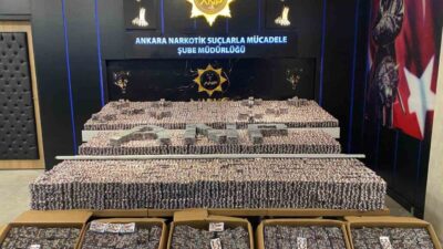 Ankara'da polis operasyonunda 266 bin adet sentetik ecza maddesi ele