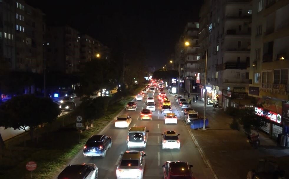 Antalya’da motosikletli polis timi ile otomobil çarpıştı: 1 polis yaralandı Antalya'da meydana gelen kaza