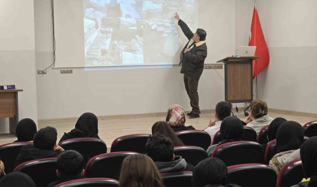 Battalgazi Belediyesi, Arslantepe Höyüğü'nün eğitim çalışmalarını sürdürüyor. "Arslantepe'yi Tanıyoruz" seminerleri