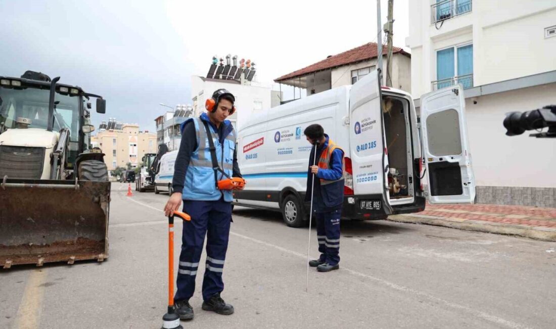 Antalya Büyükşehir Belediyesi ASAT, yüksek teknoloji kullanarak su kayıplarını azaltıyor.
