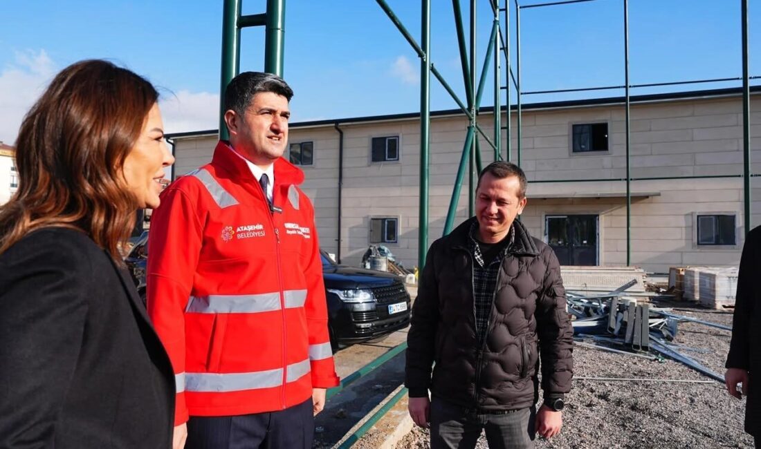 Ataşehir Belediyesi, 2025 için çeşitli projelerle ilçeye hizmetler sunuyor. Başkan