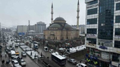 Hakkari'de Anadolu Üniversitesi'nin ardından Atatürk Üniversitesi de açıköğretim sınavlarına ev