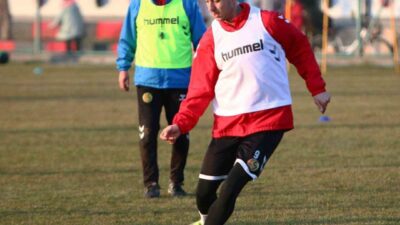 Eskişehirspor'un Cengizhan Avcı'yı kadro dışı bırakmasının ardından oyuncu, kişisel sosyal