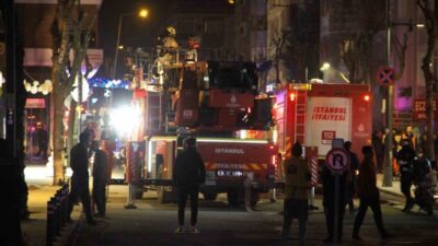 İstanbul Avcılar'da 6 katlı binanın çatı katındaki dairede çıkan yangın,