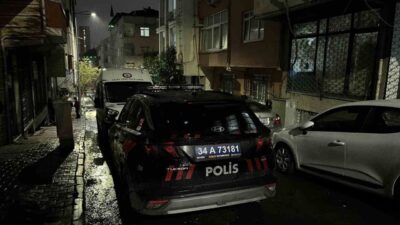 Bağcılar'da kimliği belirsiz saldırganın bir evde çocuklara taş atması sonucu