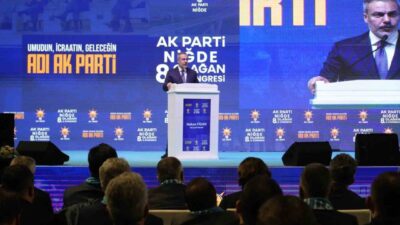 AK Parti Niğde 8. Olağan İl Kongresi'nde konuşan Dışişleri Bakanı